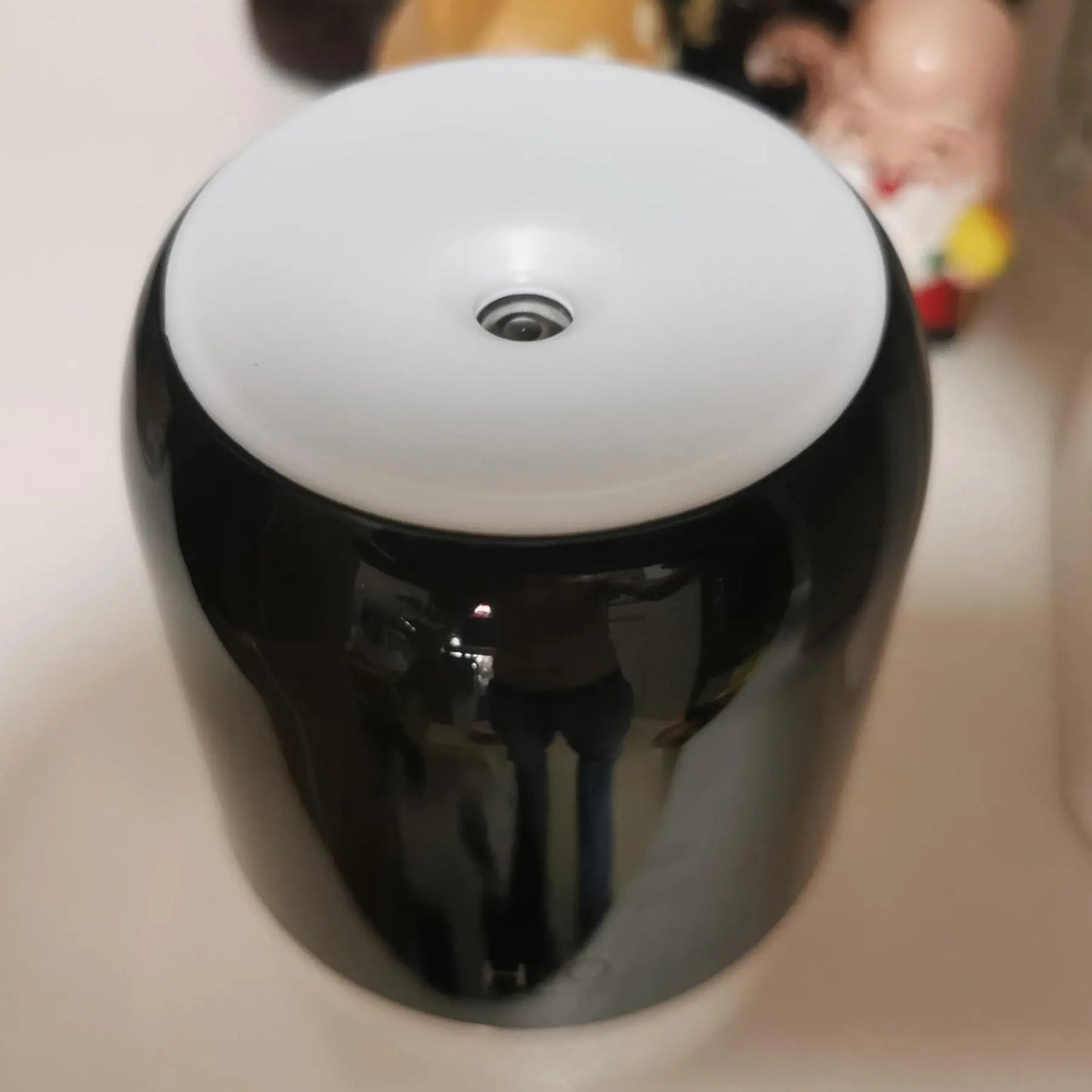 AuraBreeze Portable Mini Humidifier